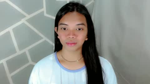 Snapshot of selena_fuckdoll chatting on June 27, 2:38 am Selena online show from June 27, 2:38 am