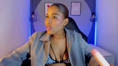 Selena online show from October 8, 11:19 am