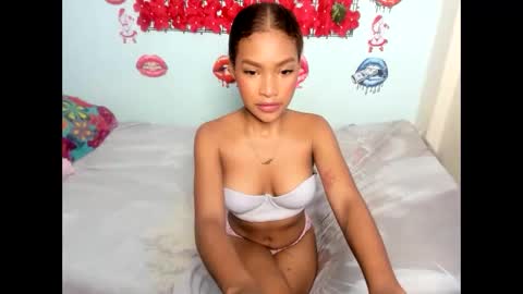 Snapshot of selena_sexi1 chatting on September 11, 2:06 pm selena_sexi1 online show from September 11, 2:06 pm