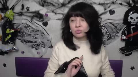 SelenaFly online show from October 31, 6:14 am