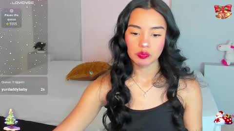 selenafox7 online show from December 26, 7:49 pm