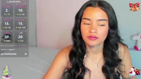 selenafox7 online show from December 27, 1:53 am