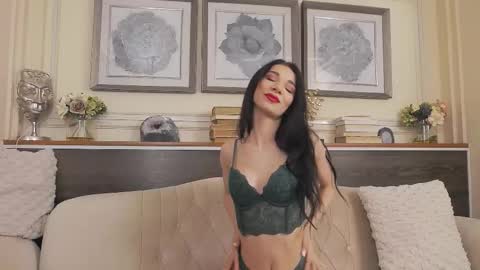 selenajoy_ online show from October 14, 6:14 am