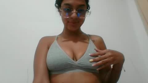 selene online show from September 16, 5:19 am