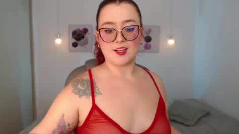 Snapshot of selene_rouse_ chatting on July 11, 11:39 pm selene_rouse_ online show from July 11, 11:39 pm