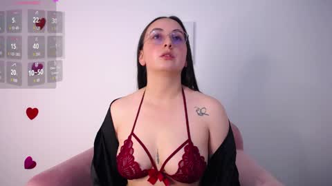 Snapshot of selene_swee chatting on April 5, 8:06 pm selene_swee online show from April 5, 8:06 pm