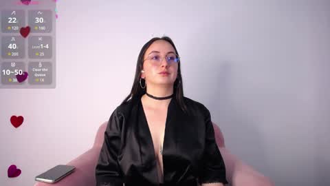 Snapshot of selene_swee chatting on April 9, 8:03 pm selene_swee online show from April 9, 8:03 pm