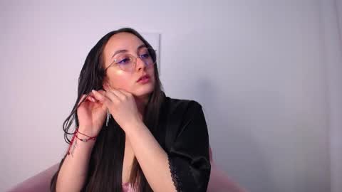 Snapshot of selene_swee chatting on May 21, 9:44 pm selene_swee online show from May 21, 9:44 pm