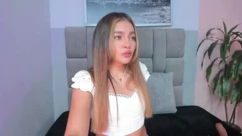 Selene online show from April 16, 8:42 pm
