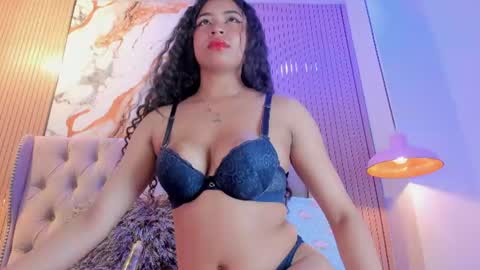 selene online show from June 10, 7:02 pm