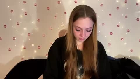 Snapshot of selenegupta chatting on July 18, 9:24 am Kylie online show from July 18, 9:24 am