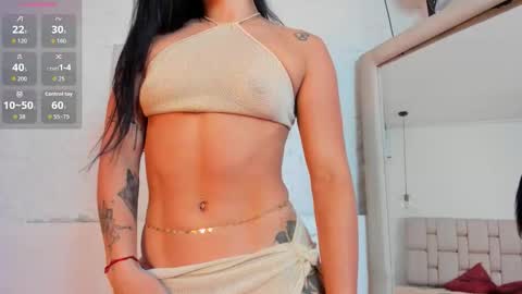 Snapshot of selenem_ chatting on October 12, 12:48 pm Selene online show from October 12, 12:48 pm