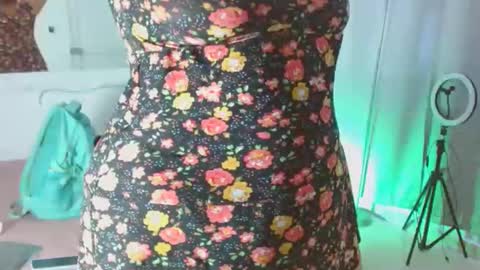Selenna1 online show from January 14, 2:32 pm