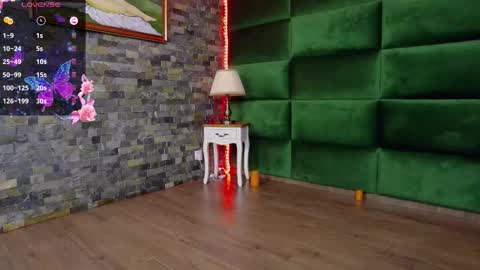 Selen online show from February 11, 8:14 pm