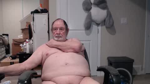 selkie2s online show from October 18, 6:48 am