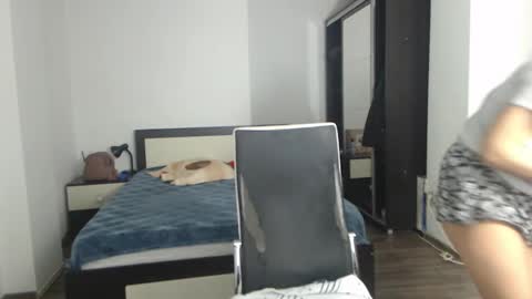Snapshot of sellena_angels chatting on February 24, 5:33 am sellena_angels online show from February 24, 5:33 am
