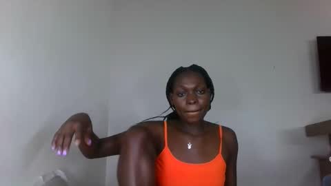 Snapshot of sellinprinces chatting on October 24, 6:59 pm sellinprinces online show from October 24, 6:59 pm