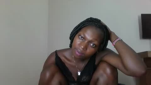 Snapshot of sellinprinces chatting on October 29, 6:15 am sellinprinces online show from October 29, 6:15 am