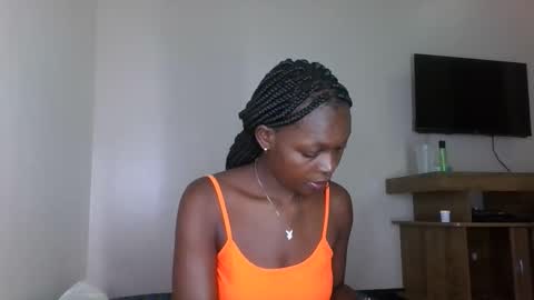 Snapshot of sellinprinces chatting on October 31, 9:49 pm sellinprinces online show from October 31, 9:49 pm