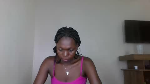 Snapshot of sellinprinces chatting on November 4, 10:42 pm sellinprinces online show from November 4, 10:42 pm