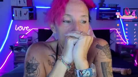 Snapshot of selvaggia_del_caribe chatting on October 6, 4:15 pm Selvaggia Del Caribe online show from October 6, 4:15 pm