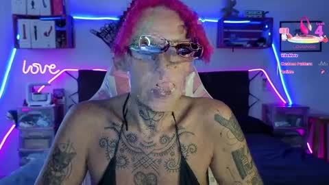 Snapshot of selvaggia_del_caribe chatting on October 7, 4:26 pm Selvaggia Del Caribe online show from October 7, 4:26 pm