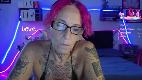 Snapshot of selvaggia_del_caribe chatting on October 29, 5:36 pm Selvaggia Del Caribe online show from October 29, 5:36 pm