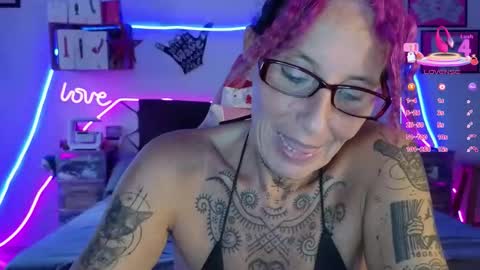 Snapshot of selvaggia_del_caribe chatting on December 15, 5:50 pm Selvaggia Del Caribe online show from December 15, 5:50 pm