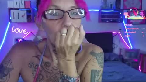 Selvaggia Del Caribe online show from July 4, 4:57 pm