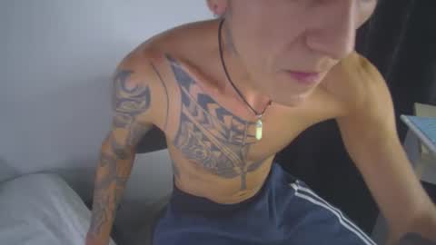 sem_alas online show from December 29, 5:42 am