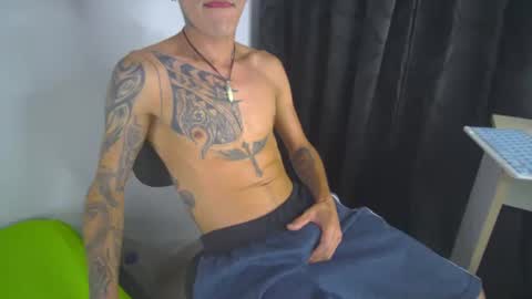 sem_alas online show from December 31, 5:00 am