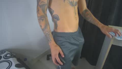 sem_alas online show from March 8, 4:01 am