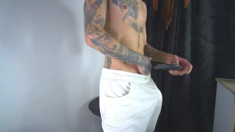 sem_alas online show from May 20, 1:23 am