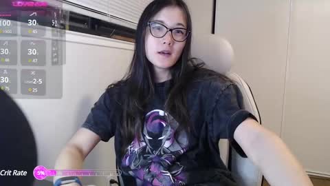 Snapshot of sen_and_sin chatting on March 8, 4:23 am Sen online show from March 8, 4:23 am