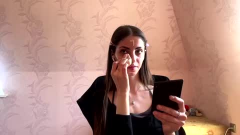 Snapshot of senaskreen chatting on April 17, 10:29 am Ann online show from April 17, 10:29 am