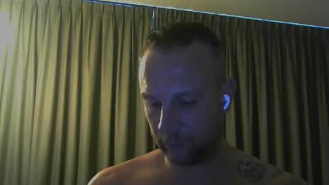 sence08 online show from February 3, 2:33 pm