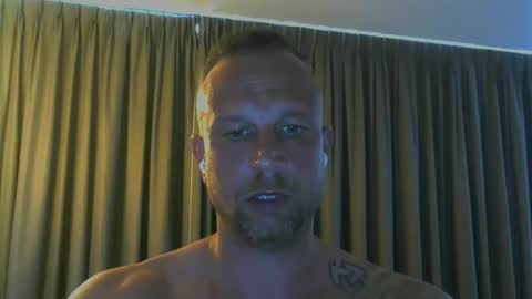 sence08 online show from March 7, 3:20 pm