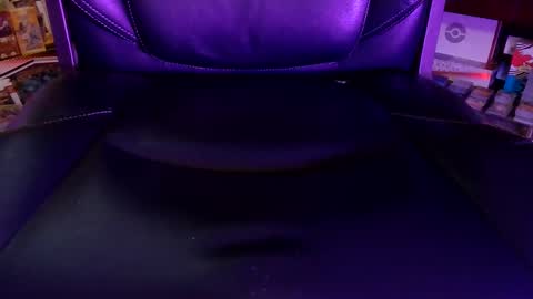 Snapshot of senorgrower chatting on March 1, 8:33 pm Mr. Watch Me Grow online show from March 1, 8:33 pm