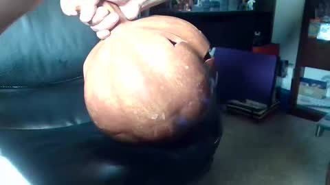 Snapshot of senorgrower chatting on March 7, 7:38 am Mr. Watch Me Grow online show from March 7, 7:38 am