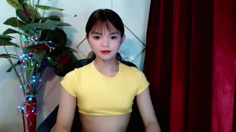 sensational_yeng online show from November 28, 4:09 pm