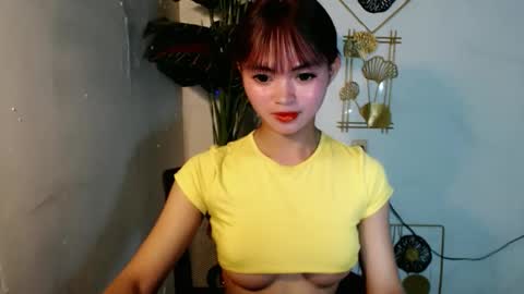 sensational_yeng online show from March 27, 5:12 pm