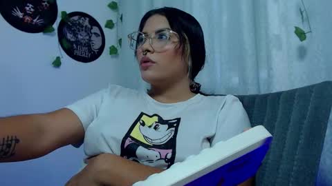 Camille and sophie online show from November 20, 8:41 pm