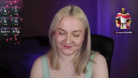 Snapshot of sensual_girrrl chatting on October 29, 7:59 pm Ilona online show from October 29, 7:59 pm