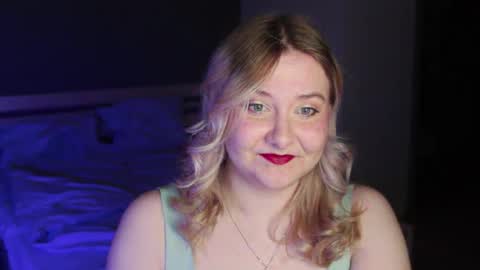 Ilona online show from June 1, 11:39 pm