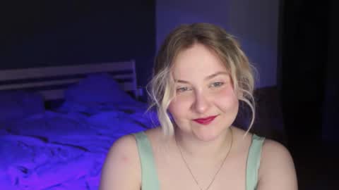 Ilona online show from June 11, 12:32 am