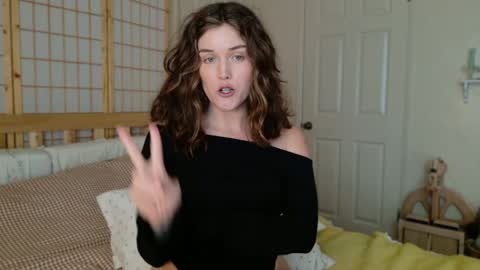 Julia  online show from May 15, 7:54 pm