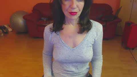 sensualmyra online show from February 16, 1:38 pm