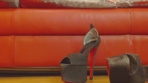 sensualmyra online show from February 21, 4:37 pm