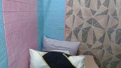 SensuousLips online show from September 24, 1:09 am