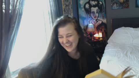 Snapshot of sentfrmheaven chatting on December 11, 4:53 pm Tara online show from December 11, 4:53 pm